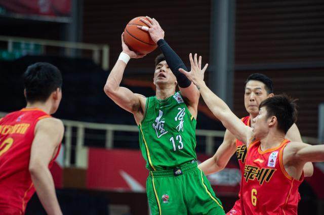 【观察】MVP，这次终于轮到郭艾伦？